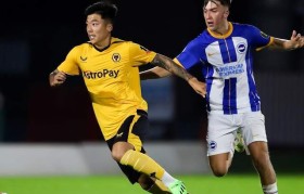 伤仲永!中国“天才前锋”24岁就选择退役:曾留洋英超狼队!