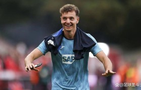 菲斯尼克·阿斯拉尼的续约与逃离条款:一场心照不宣的交易